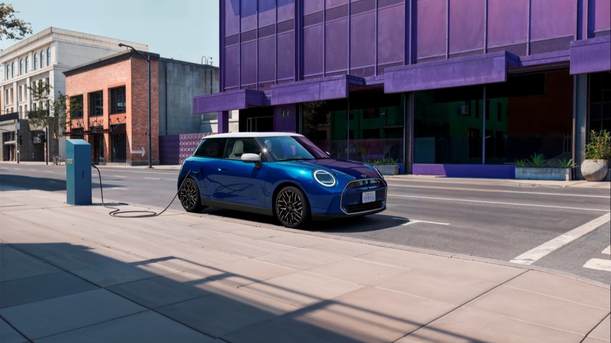 MINI COOPER ELECTRIC FÜR GEWERBEKUNDEN Leasingangebot MINI COOPER ELECTRIC FÜR GEWERBEKUNDEN Leasingangebot