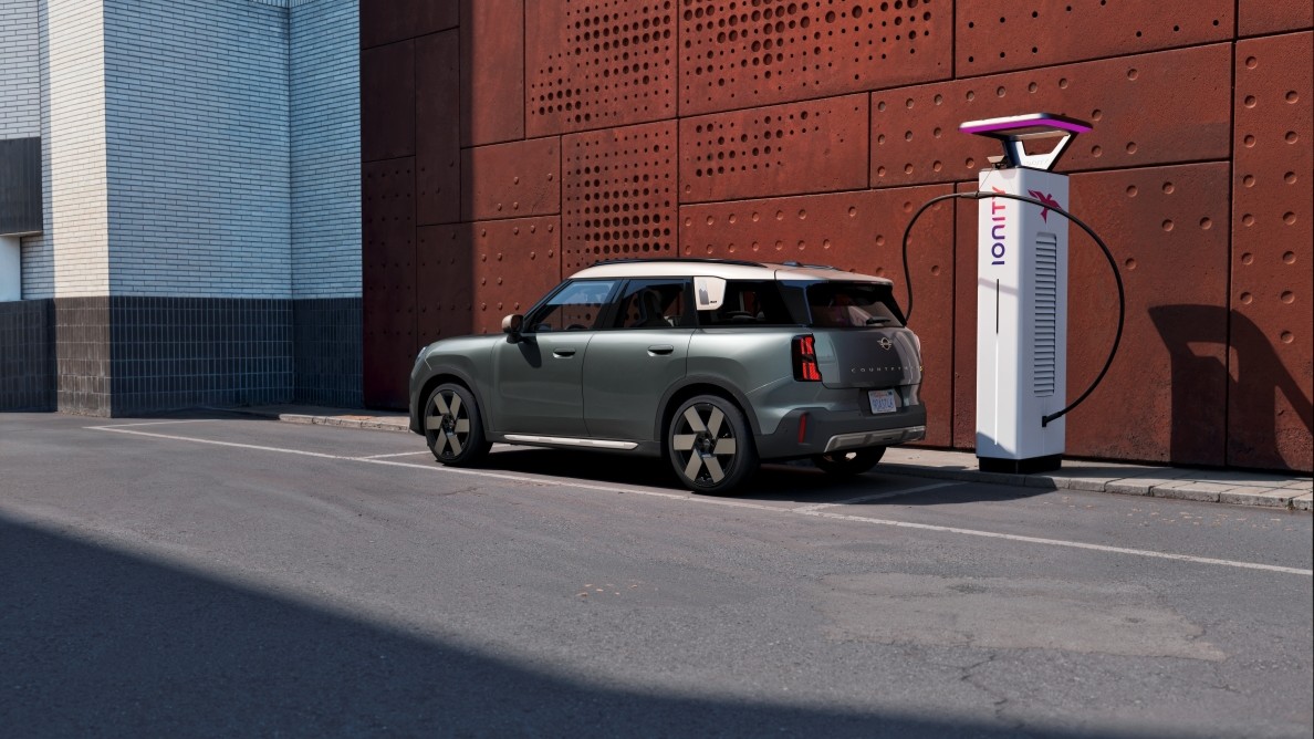 MINI COOPER COUNTRYMAN E FÜR GEWERBEKUNDEN Leasingangebot MINI COOPER COUNTRYMAN E FÜR GEWERBEKUNDEN Leasingangebot